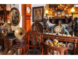 Polonezköy Klasik Eşya Alanlar